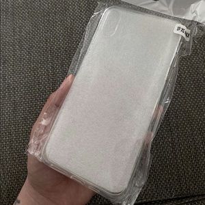 iPhone transparent case